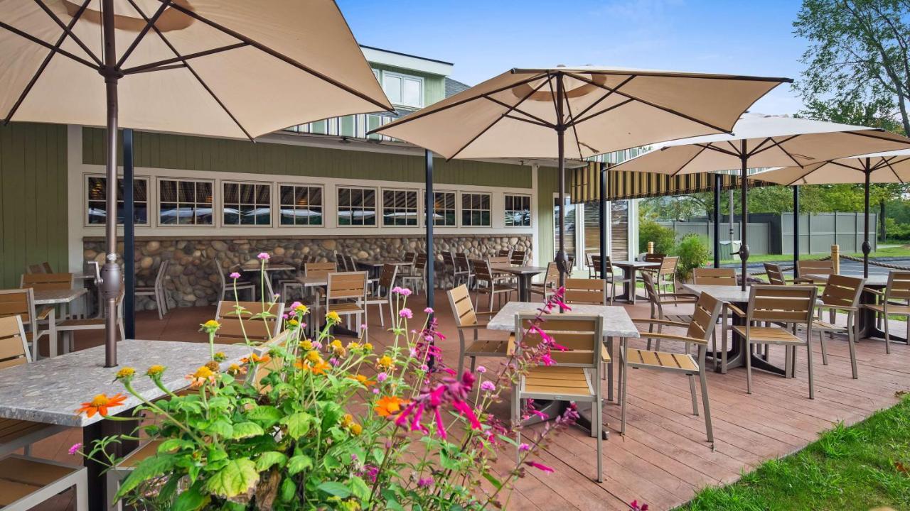 Best Western Plus Windjammer Inn & Conference Center Burlington Exteriér fotografie
