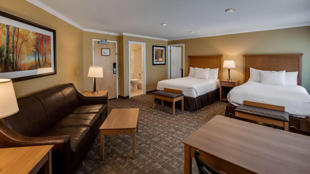 Best Western Plus Windjammer Inn & Conference Center Burlington Exteriér fotografie