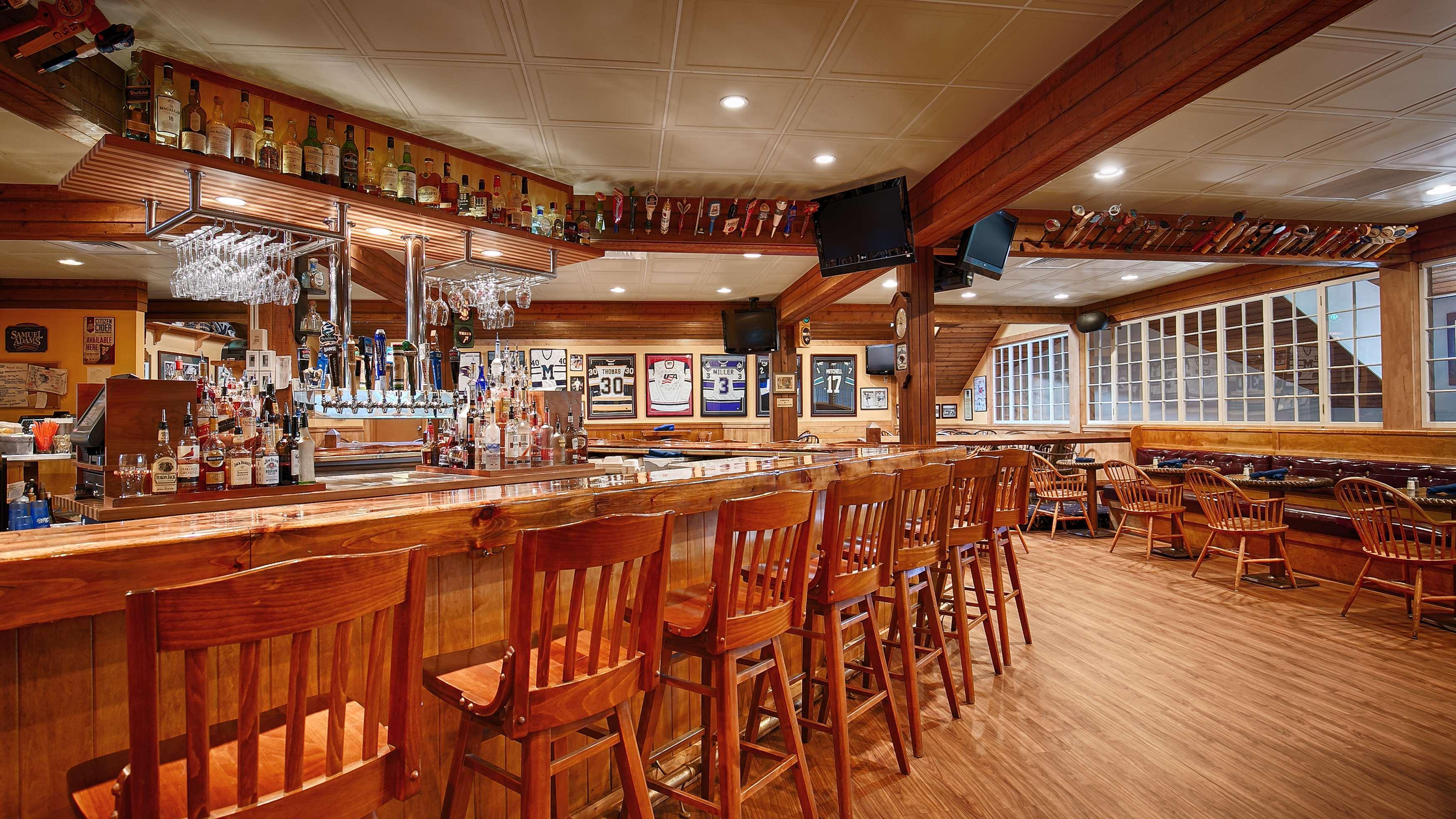 Best Western Plus Windjammer Inn & Conference Center Burlington Exteriér fotografie