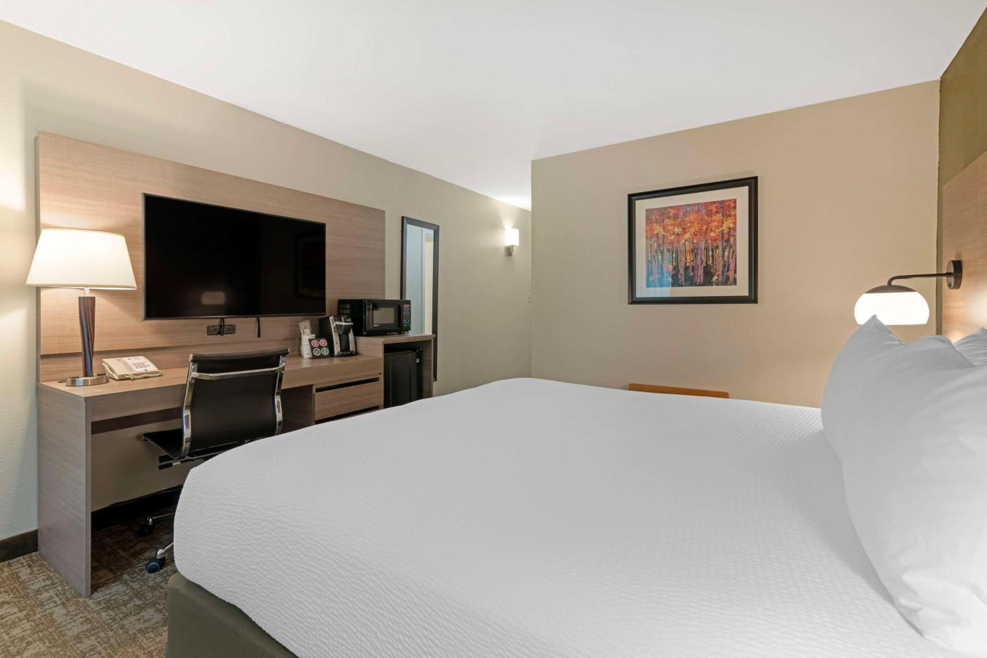Best Western Plus Windjammer Inn & Conference Center Burlington Exteriér fotografie